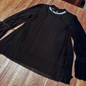 Alfani black dressy, lined, rhinestone neckline long-sleeved top, size XS